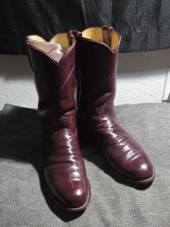 Justin Boots Other - Mens BUrgundy Justin Ropers Size 10 D